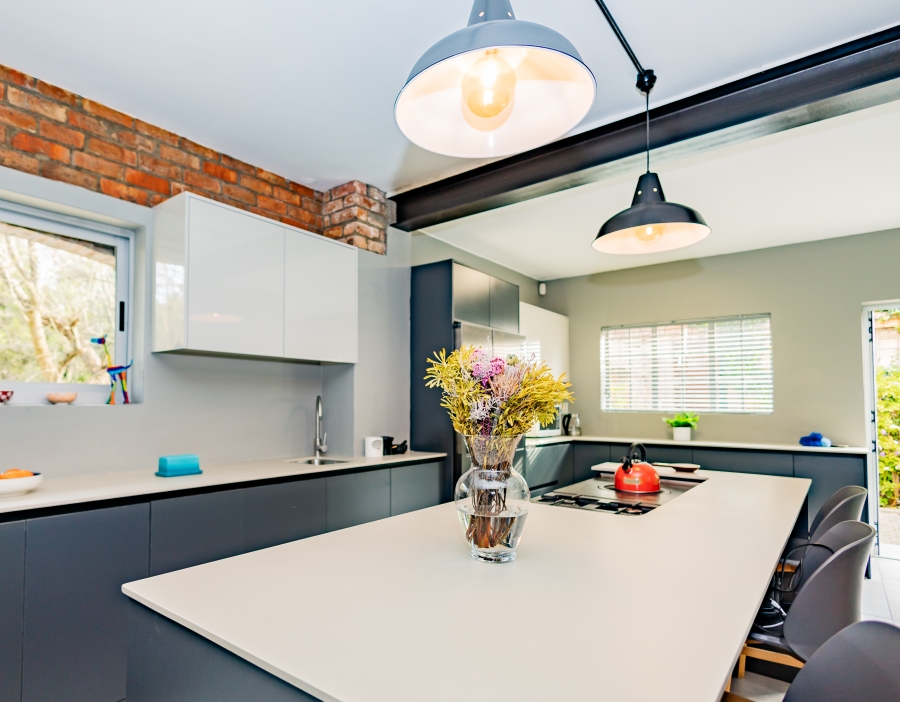 6 Bedroom Property for Sale in Vierlanden Western Cape